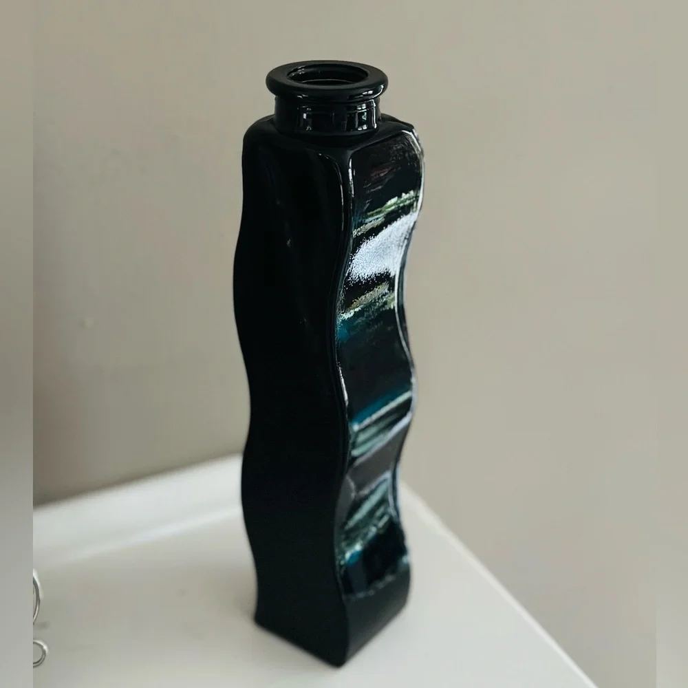 IKEA Skämt black glass squiggle vase